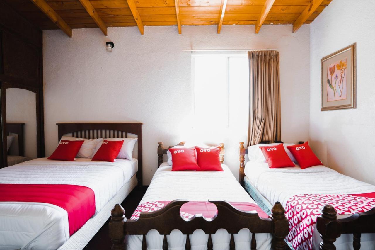Oyo Hotel Cocobeach, Ensenada Eksteriør billede