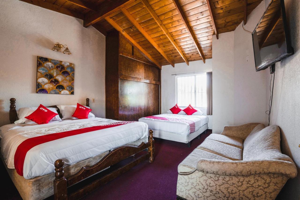 Oyo Hotel Cocobeach, Ensenada Eksteriør billede